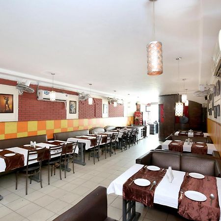 Oyo 9243 Trumpets Hotel Amritsar Exteriör bild